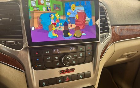 Jeep Grand Cherokee, 2011 год, 1 600 000 рублей, 8 фотография