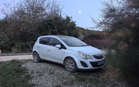 Opel Corsa D, 2011 год, 600 000 рублей, 24 фотография