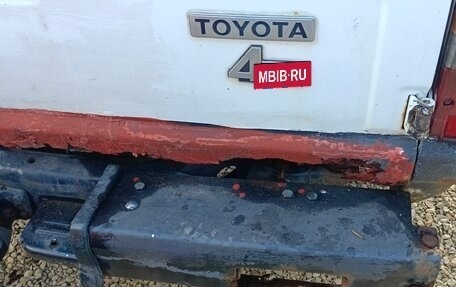 Toyota Land Cruiser 70, 1989 год, 500 000 рублей, 18 фотография