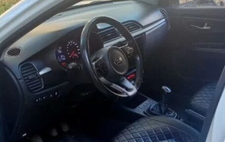KIA Rio IV, 2018 год, 1 250 000 рублей, 6 фотография