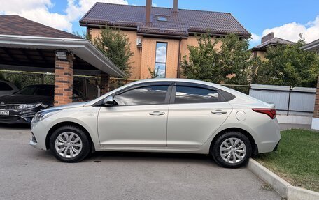 Hyundai Solaris II рестайлинг, 2017 год, 1 350 000 рублей, 6 фотография