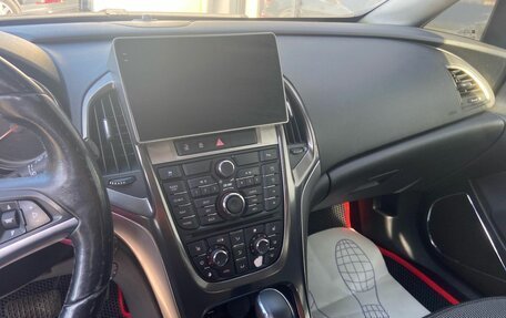 Opel Astra J, 2010 год, 549 000 рублей, 8 фотография