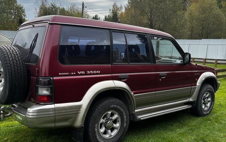 Mitsubishi Pajero III рестайлинг, 1992 год, 1 050 000 рублей, 14 фотография