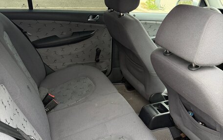 Skoda Fabia I, 2001 год, 220 000 рублей, 9 фотография