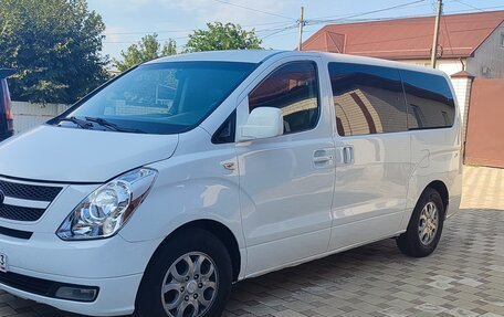 Hyundai Grand Starex Grand Starex I рестайлинг 2, 2011 год, 1 350 000 рублей, 10 фотография