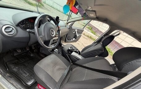 Renault Sandero I, 2012 год, 550 000 рублей, 2 фотография