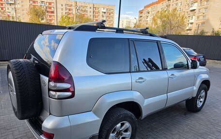 Toyota Land Cruiser Prado 120 рестайлинг, 2005 год, 875 000 рублей, 5 фотография