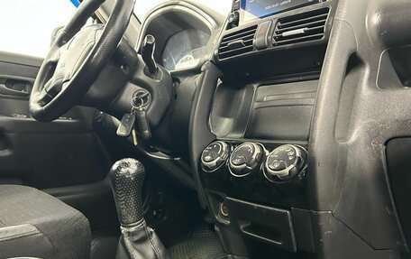 Honda CR-V II рестайлинг, 2003 год, 600 000 рублей, 24 фотография