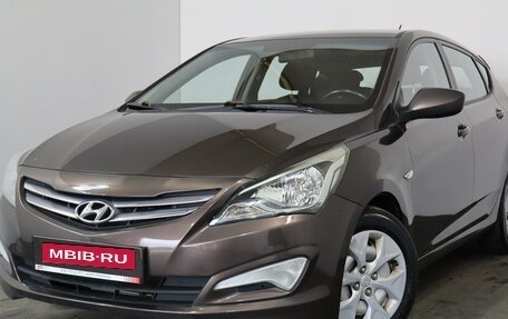 Hyundai Solaris II рестайлинг, 2015 год, 849 000 рублей, 3 фотография
