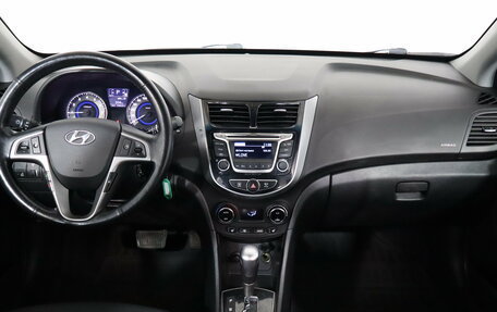 Hyundai Solaris II рестайлинг, 2015 год, 849 000 рублей, 9 фотография