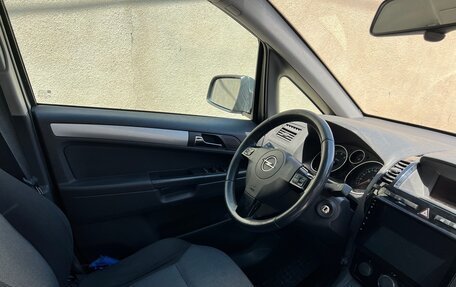 Opel Zafira B, 2011 год, 600 000 рублей, 4 фотография