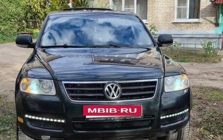 Volkswagen Touareg III, 2004 год, 650 000 рублей, 4 фотография