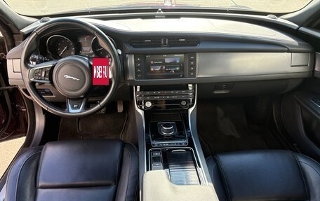 Jaguar XF II, 2016 год, 2 400 000 рублей, 10 фотография