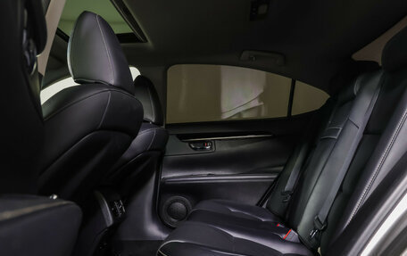 Lexus ES VII, 2016 год, 2 290 000 рублей, 11 фотография
