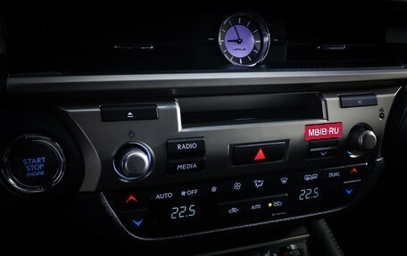 Lexus ES VII, 2016 год, 2 290 000 рублей, 18 фотография
