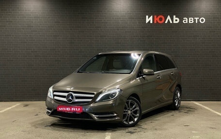 Mercedes-Benz B-Класс, 2013 год, 1 100 000 рублей, 1 фотография