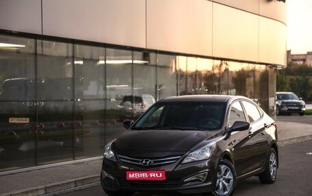 Hyundai Solaris II рестайлинг, 2014 год, 739 777 рублей, 1 фотография