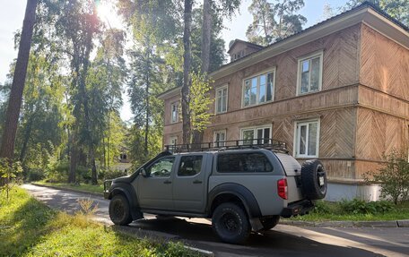 Nissan Navara (Frontier), 2008 год, 1 440 000 рублей, 2 фотография