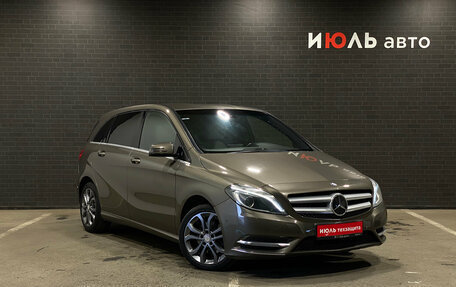 Mercedes-Benz B-Класс, 2013 год, 1 100 000 рублей, 3 фотография