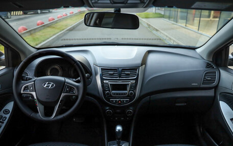 Hyundai Solaris II рестайлинг, 2014 год, 739 777 рублей, 11 фотография