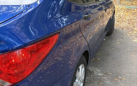 Hyundai Solaris II рестайлинг, 2013 год, 860 000 рублей, 6 фотография