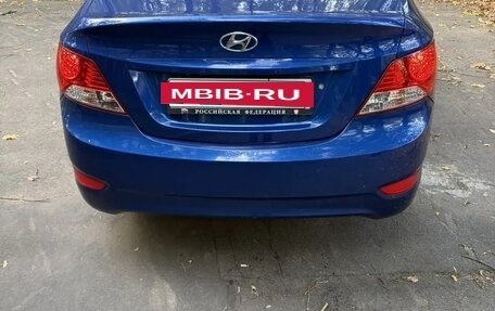 Hyundai Solaris II рестайлинг, 2013 год, 860 000 рублей, 19 фотография