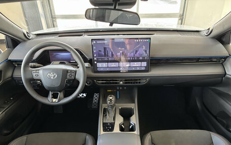 Toyota Camry, 2026 год, 4 400 000 рублей, 14 фотография