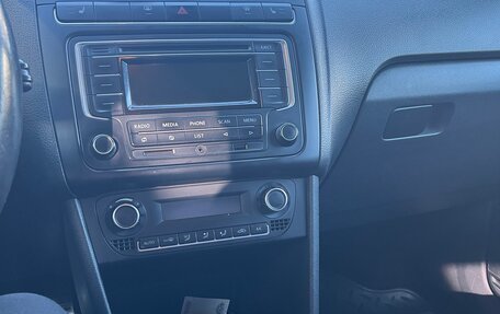 Volkswagen Polo VI (EU Market), 2015 год, 820 000 рублей, 18 фотография