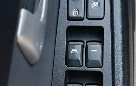 KIA Sportage III, 2010 год, 1 300 000 рублей, 14 фотография