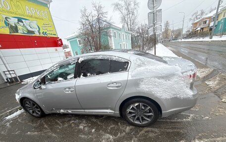 Toyota Avensis III рестайлинг, 2010 год, 1 050 000 рублей, 2 фотография