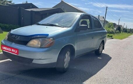 Toyota Echo, 2000 год, 265 000 рублей, 2 фотография