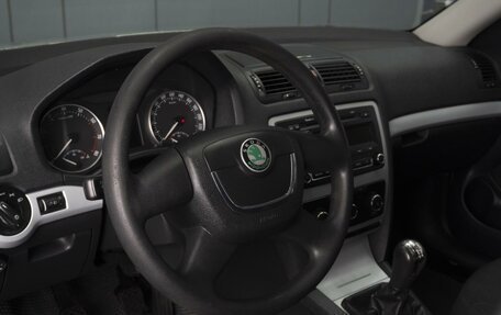 Skoda Octavia, 2010 год, 675 000 рублей, 12 фотография
