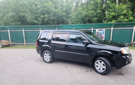 Honda Pilot III рестайлинг, 2011 год, 1 620 000 рублей, 2 фотография