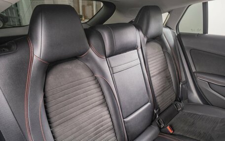 Mercedes-Benz CLA, 2018 год, 1 699 000 рублей, 18 фотография