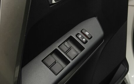 Toyota RAV4, 2018 год, 2 600 000 рублей, 8 фотография
