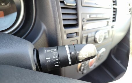 Nissan Tiida, 2012 год, 899 000 рублей, 18 фотография