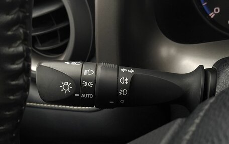 Toyota RAV4, 2018 год, 2 600 000 рублей, 14 фотография