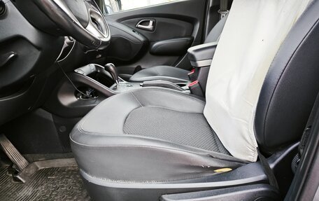 Hyundai ix35 I рестайлинг, 2011 год, 950 000 рублей, 17 фотография