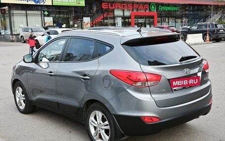 Hyundai ix35 I рестайлинг, 2011 год, 950 000 рублей, 7 фотография