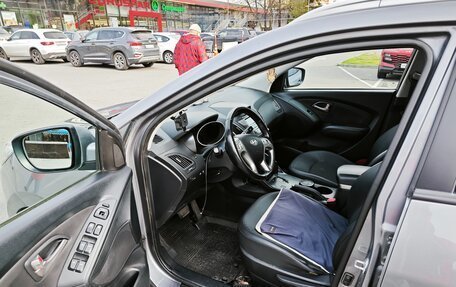 Hyundai ix35 I рестайлинг, 2011 год, 950 000 рублей, 16 фотография