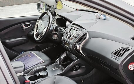 Hyundai ix35 I рестайлинг, 2011 год, 950 000 рублей, 11 фотография