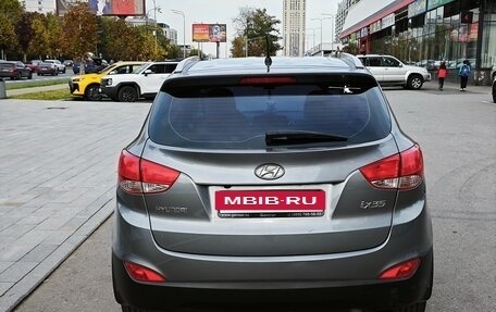 Hyundai ix35 I рестайлинг, 2011 год, 950 000 рублей, 8 фотография
