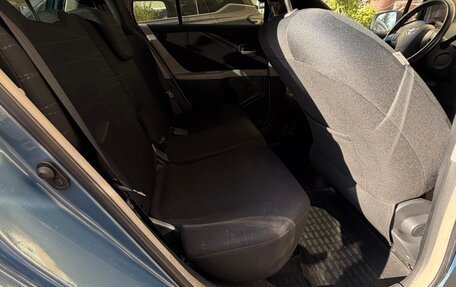 Toyota Yaris III рестайлинг, 2008 год, 450 000 рублей, 8 фотография