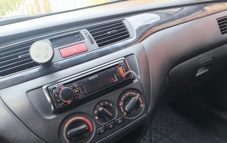 Mitsubishi Lancer IX, 2003 год, 280 000 рублей, 9 фотография