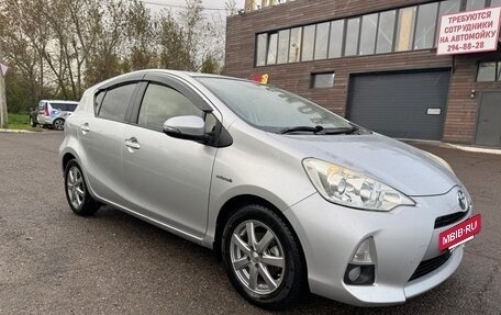 Toyota Aqua I, 2013 год, 799 000 рублей, 10 фотография