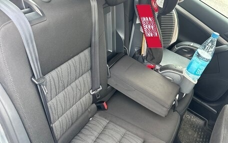 Skoda Octavia, 2011 год, 1 000 000 рублей, 14 фотография