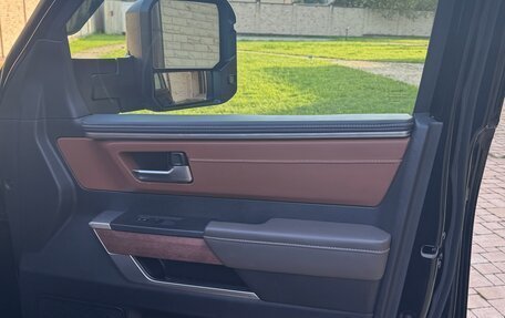 Toyota Tundra, 2023 год, 10 000 000 рублей, 8 фотография