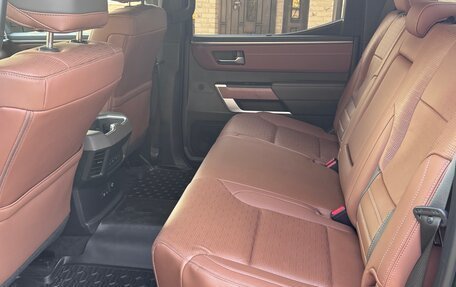 Toyota Tundra, 2023 год, 10 000 000 рублей, 13 фотография