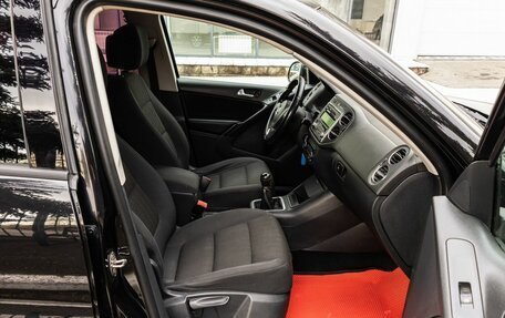 Volkswagen Tiguan I, 2012 год, 1 015 000 рублей, 15 фотография