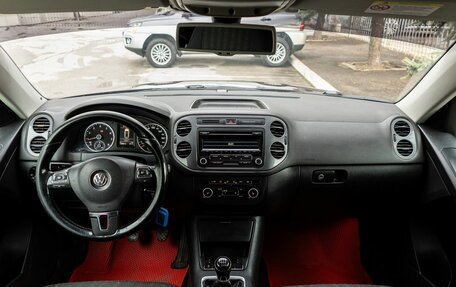 Volkswagen Tiguan I, 2012 год, 1 015 000 рублей, 17 фотография